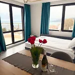 Ora Seaview Apartment Balchik